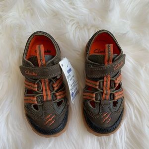 boys clarks shoes size 8